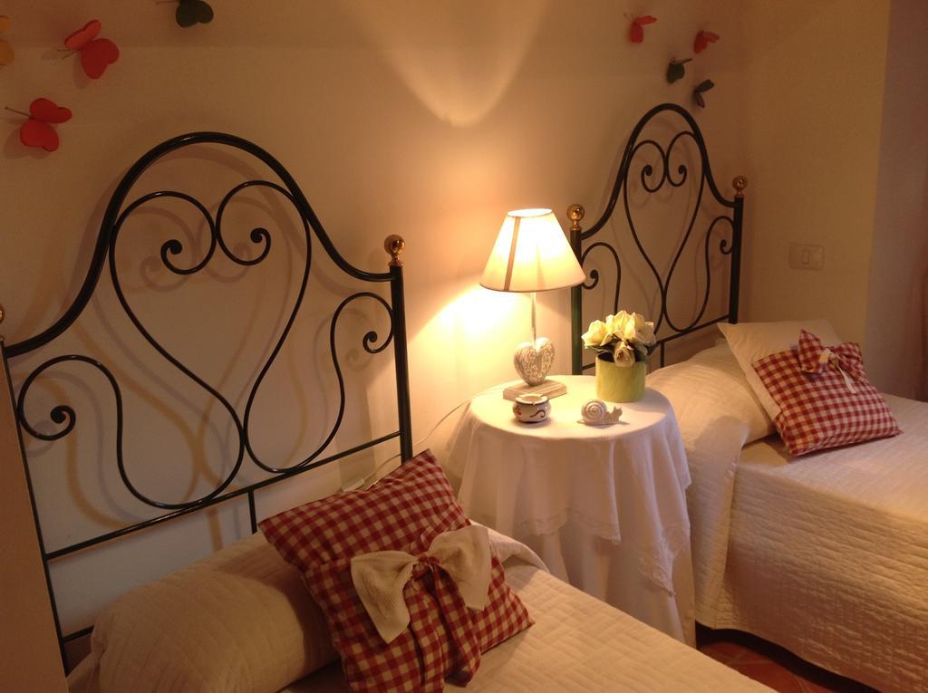 Appartamento Michelangeli Orvieto Zimmer foto